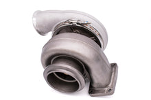 UHF™ HD8588s Turbocharger